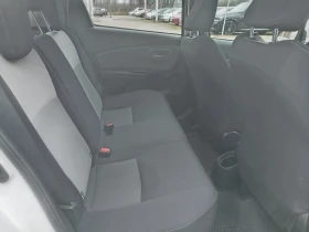 Toyota Yaris 1.5i 4ц. - 6400 € / 12517.31 лв. - 49456905 9
