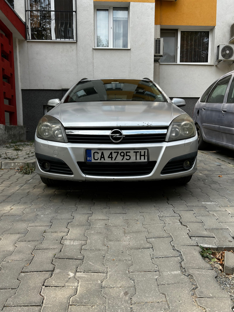Opel Astra, снимка 1 - Автомобили и джипове - 46232098