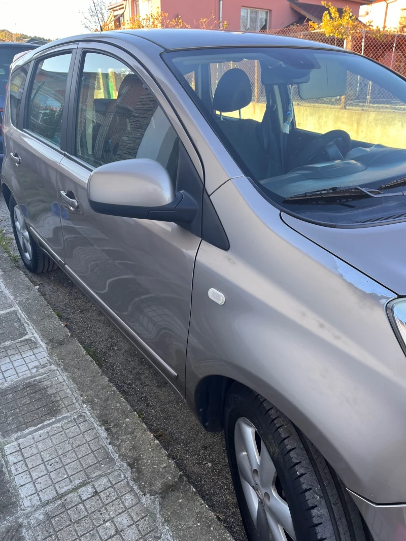 Nissan Note, снимка 8 - Автомобили и джипове - 47903823