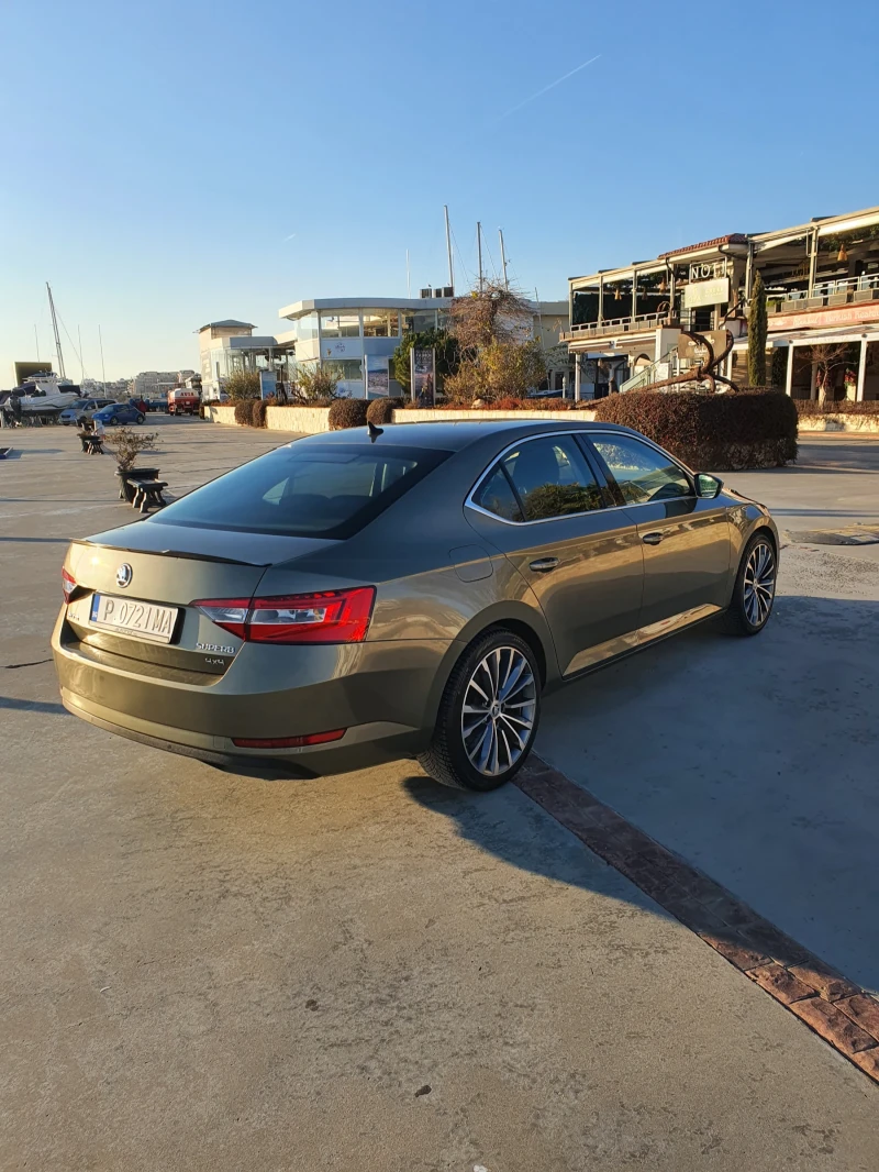 Skoda Superb 2.0 TDI-190 hp- 4x4, DSG, снимка 4 - Автомобили и джипове - 48720175