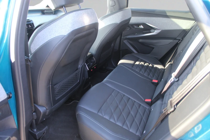 Peugeot 3008 GT Electric 157 кВ 210 к.с. // 2401437, снимка 6 - Автомобили и джипове - 49177770
