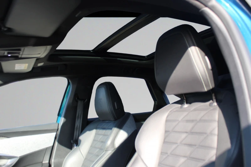 Peugeot 3008 GT Electric 157 кВ 210 к.с. // 2401437, снимка 7 - Автомобили и джипове - 49177770