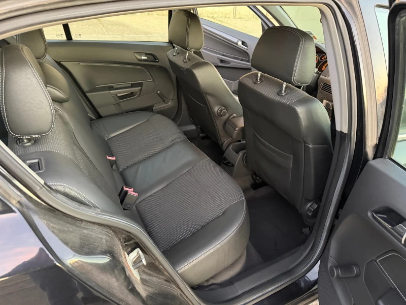 Opel Astra 1.6 СЕРВИЗНА ИСТОРИЯ, снимка 11 - Автомобили и джипове - 52841189