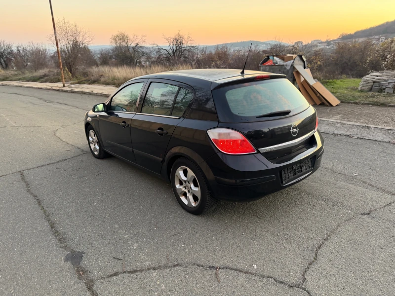 Opel Astra 1.6 СЕРВИЗНА ИСТОРИЯ, снимка 7 - Автомобили и джипове - 52841189