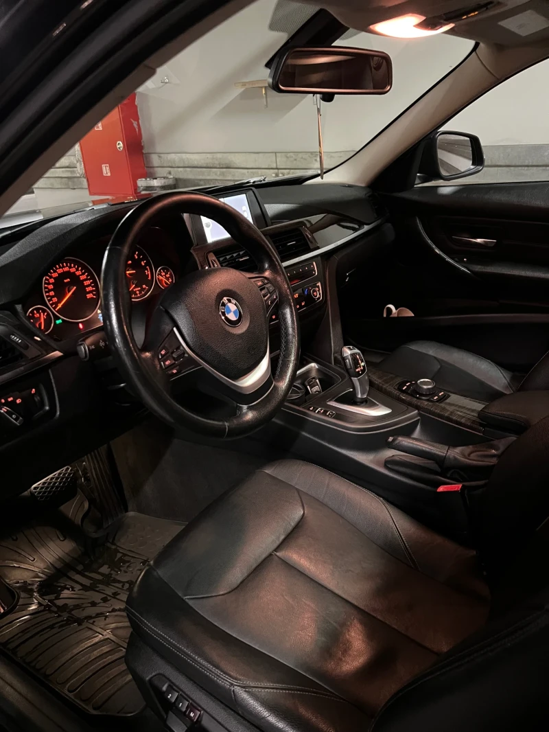 BMW 320, снимка 11 - Автомобили и джипове - 52992050