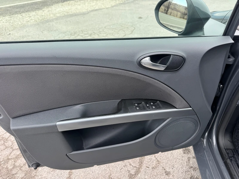 Seat Leon 1.9TDI-FACELIFT, снимка 16 - Автомобили и джипове - 53130316