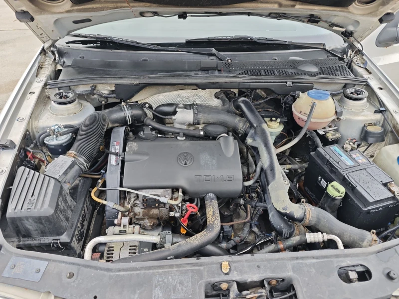 VW Golf, снимка 10 - Автомобили и джипове - 53442661