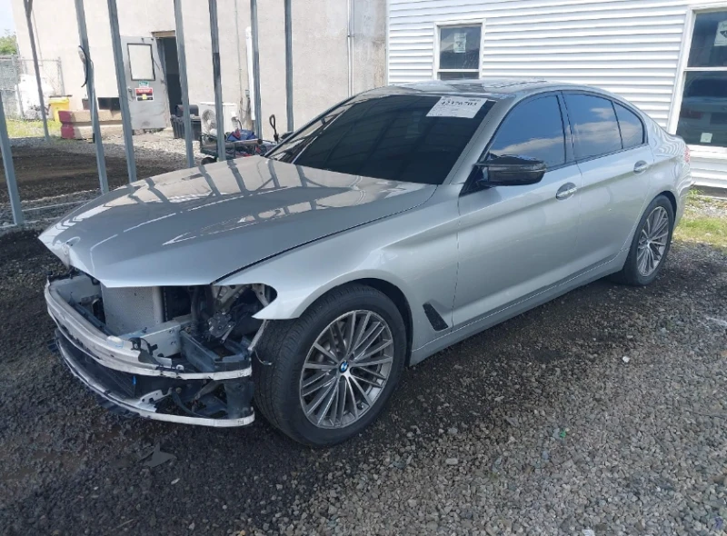 BMW 540 XDRIVE* M-PACK* HEAD-UP* AMBIENT* ПОДГРЕВИ* HARMAN - 24900 лв. - 37238290 1