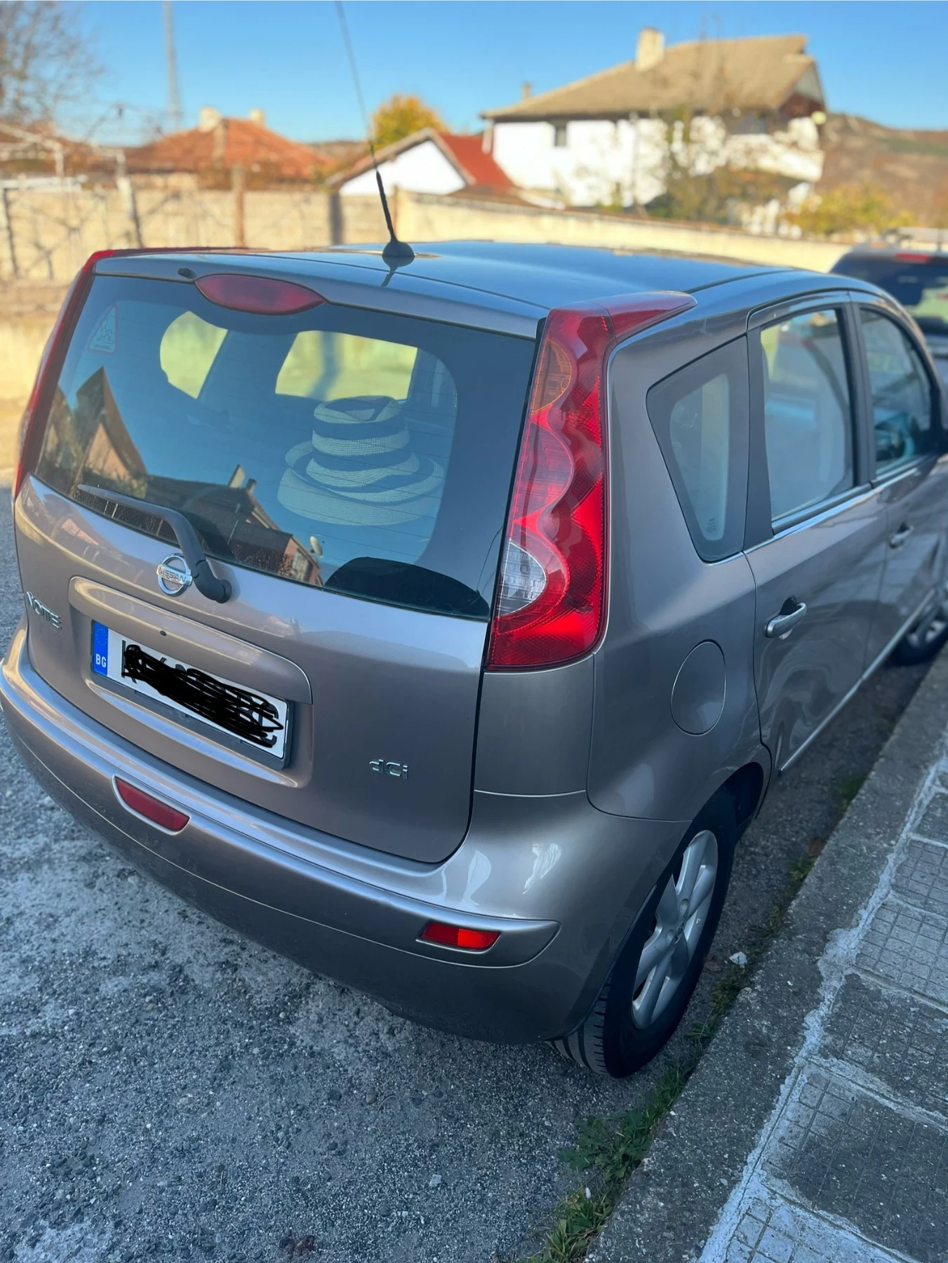 Nissan Note  - изображение 2