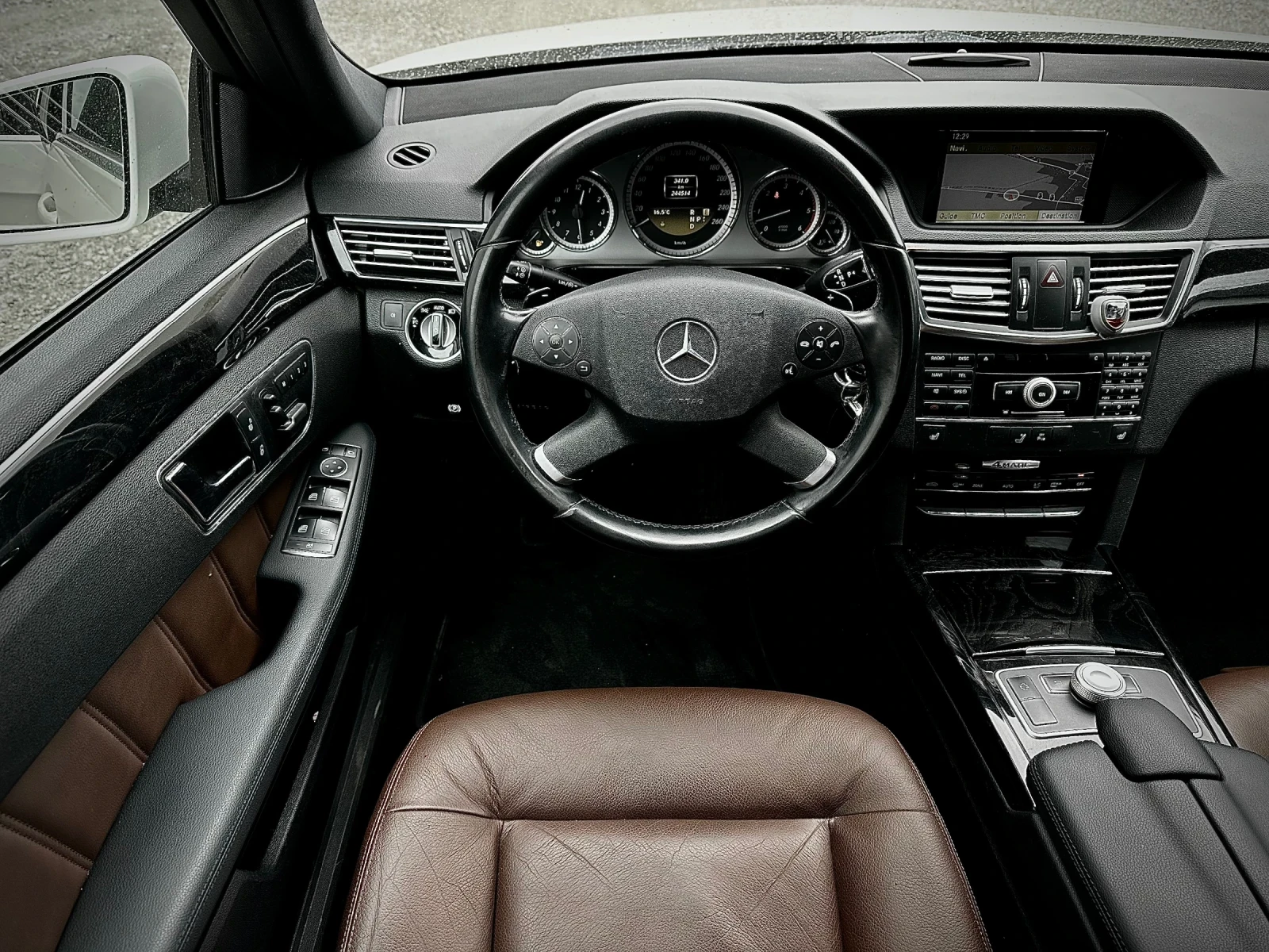Mercedes-Benz E 350 CDI* Avantgarde* Подгрев* Памет* Кожа* Navi - изображение 9