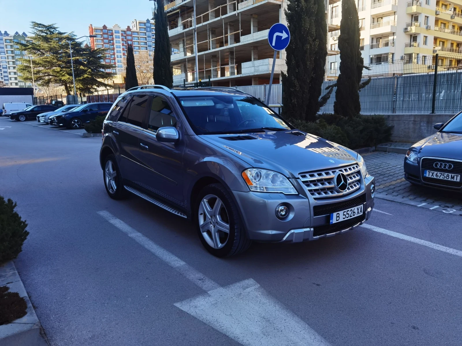Mercedes-Benz ML 550  - изображение 3