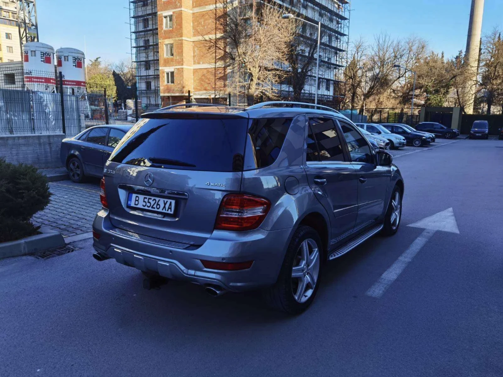 Mercedes-Benz ML 550  - изображение 5