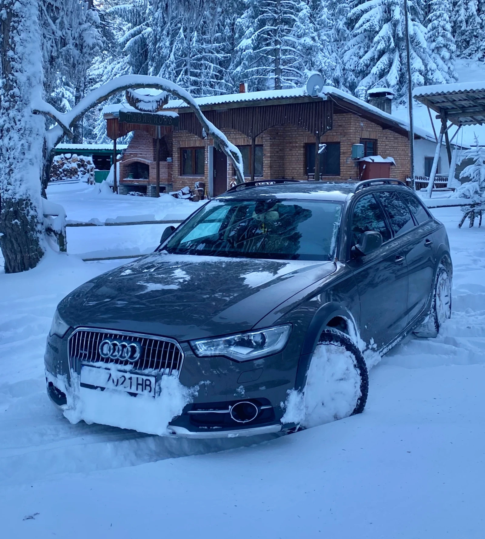 Audi A6 Allroad РЕАЛНИ КИЛОМЕТРИ!  - изображение 10