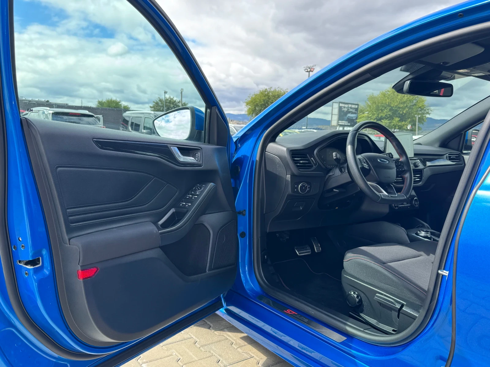 Ford Focus ST-LINE AVTOMAT FULL EKSTRA - изображение 9