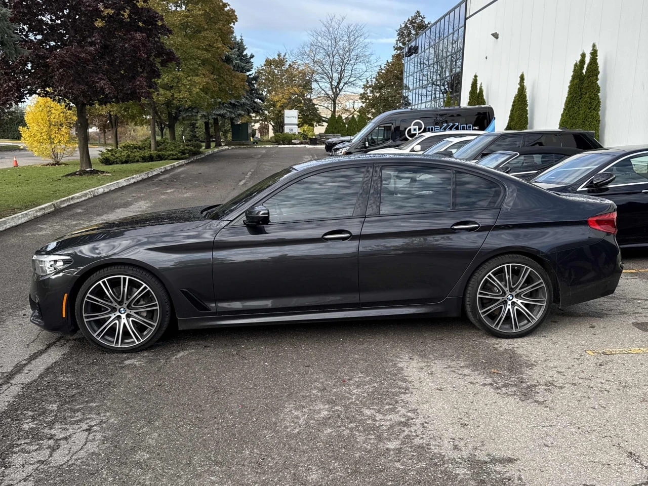 BMW 540 * АВТО КРЕДИТ* ЦЕНА ДО БГ * СЕРВИЗНА ИСТОРИЯ *  - изображение 2