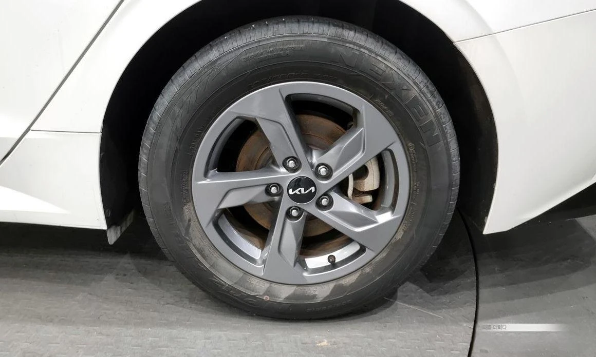 Kia K5 2.0 LPG Strandard * НАЙ-ДОБРА ЦЕНА В БЪЛГАРИЯ*  - изображение 5