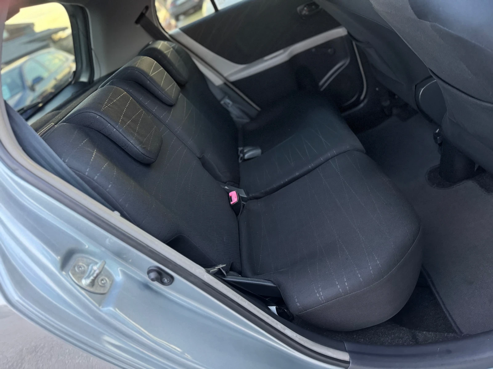 Toyota Yaris 1.4D-4D 90   | Mobile.bg   13