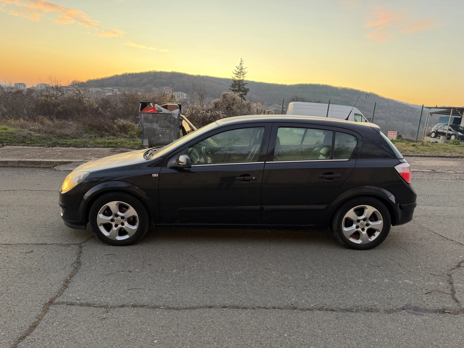 Opel Astra 1.6 СЕРВИЗНА ИСТОРИЯ - изображение 5