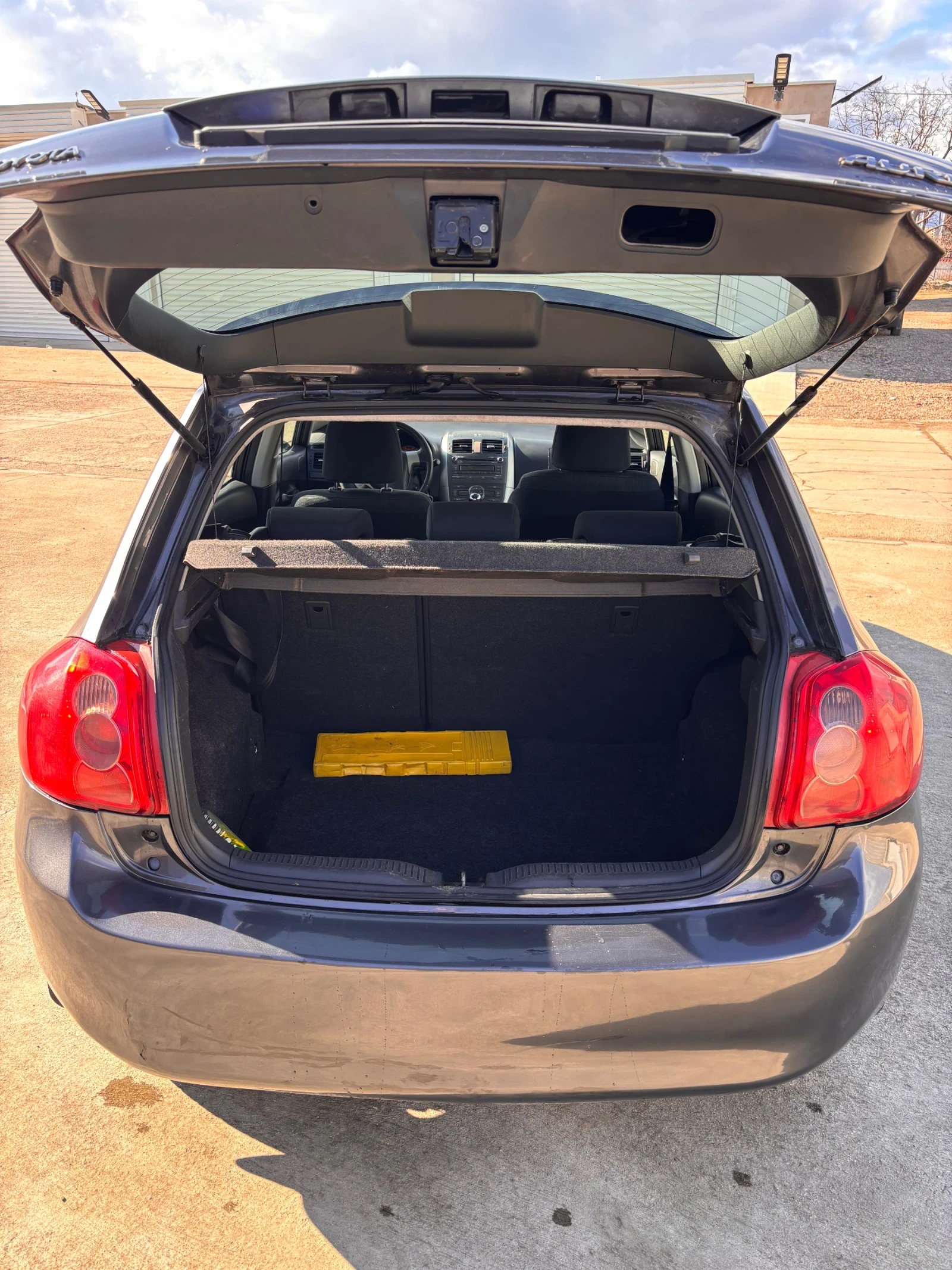 Toyota Auris 2.0D 126�.� | Mobile.bg � ����������� 7