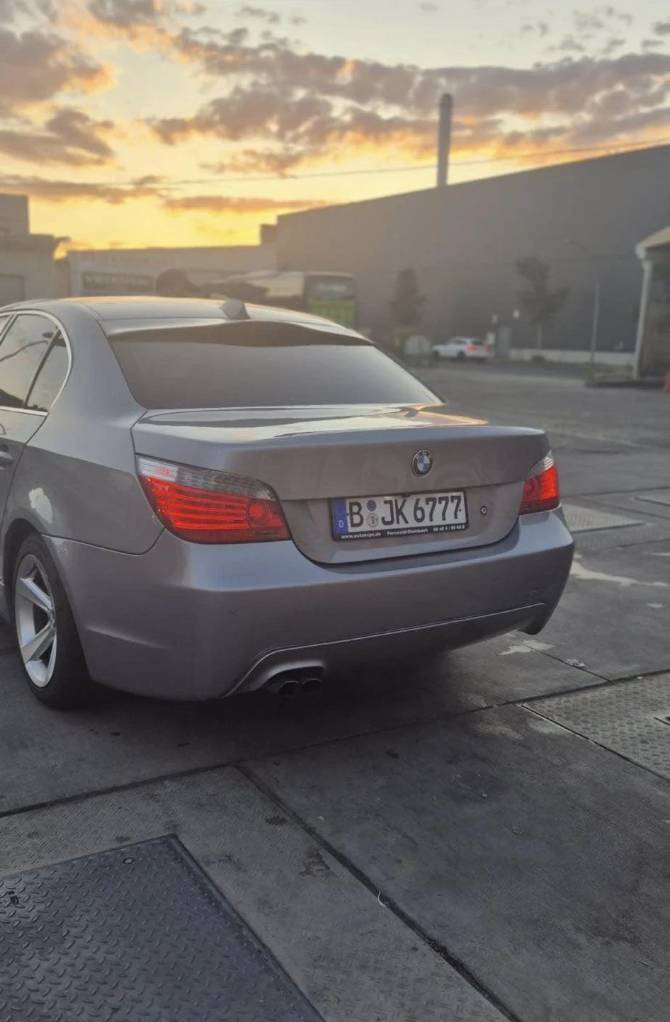 BMW 520 520i - изображение 2