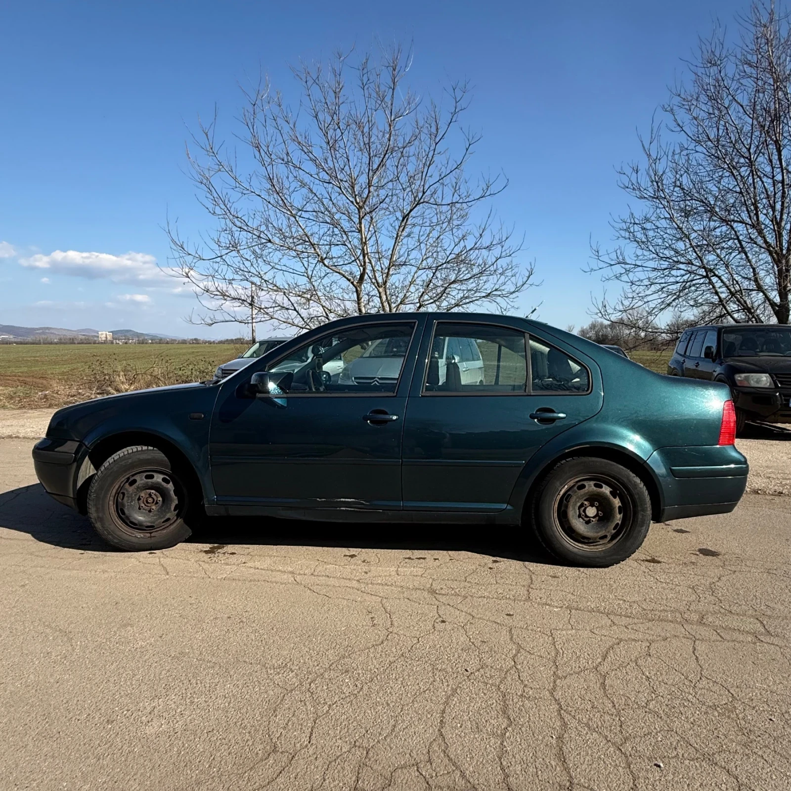 VW Bora, снимка 2 - Автомобили и джипове - 53853994