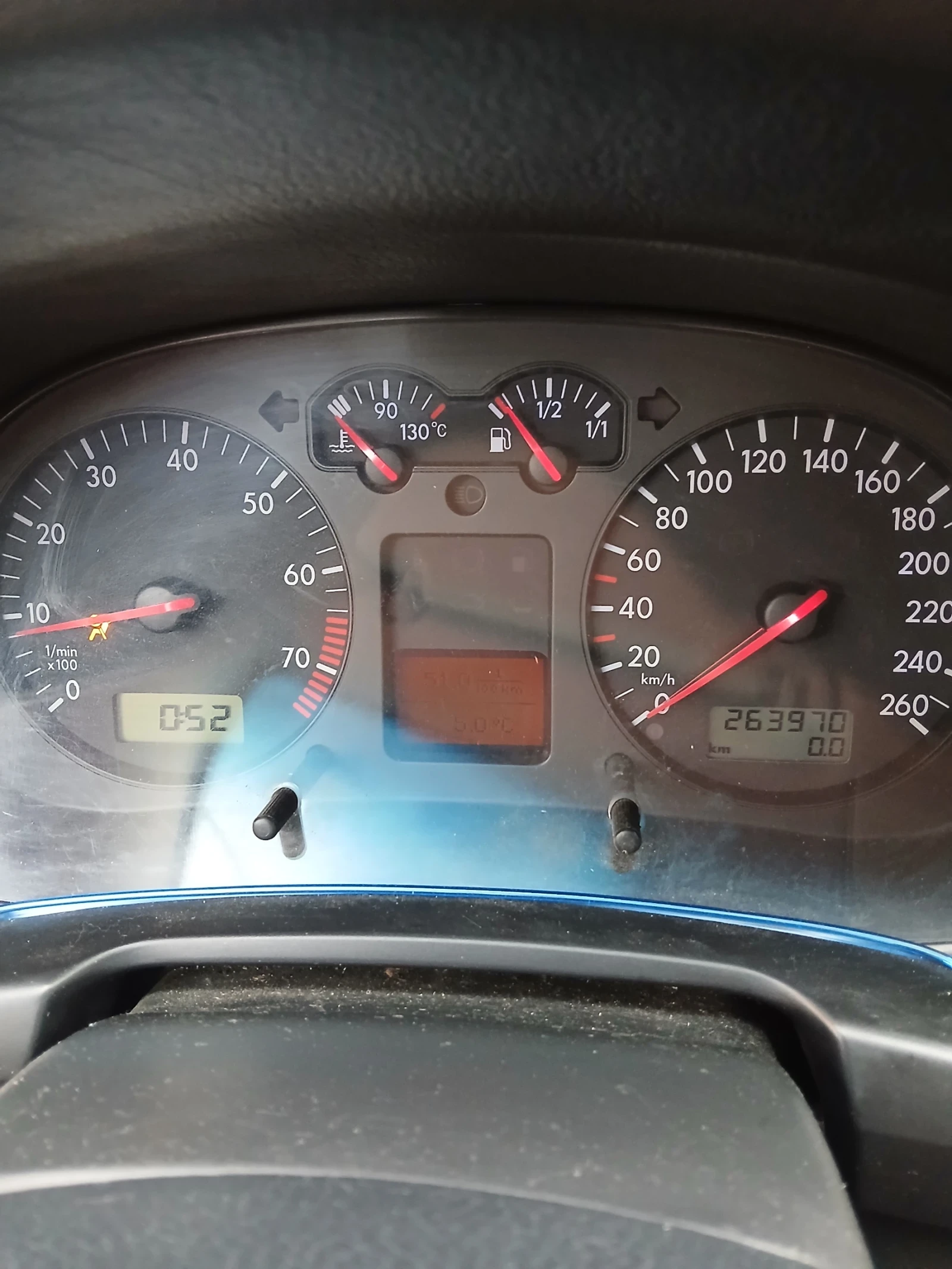 VW Golf AKL. Газ бензин 1.6, снимка 6 - Автомобили и джипове - 54164438