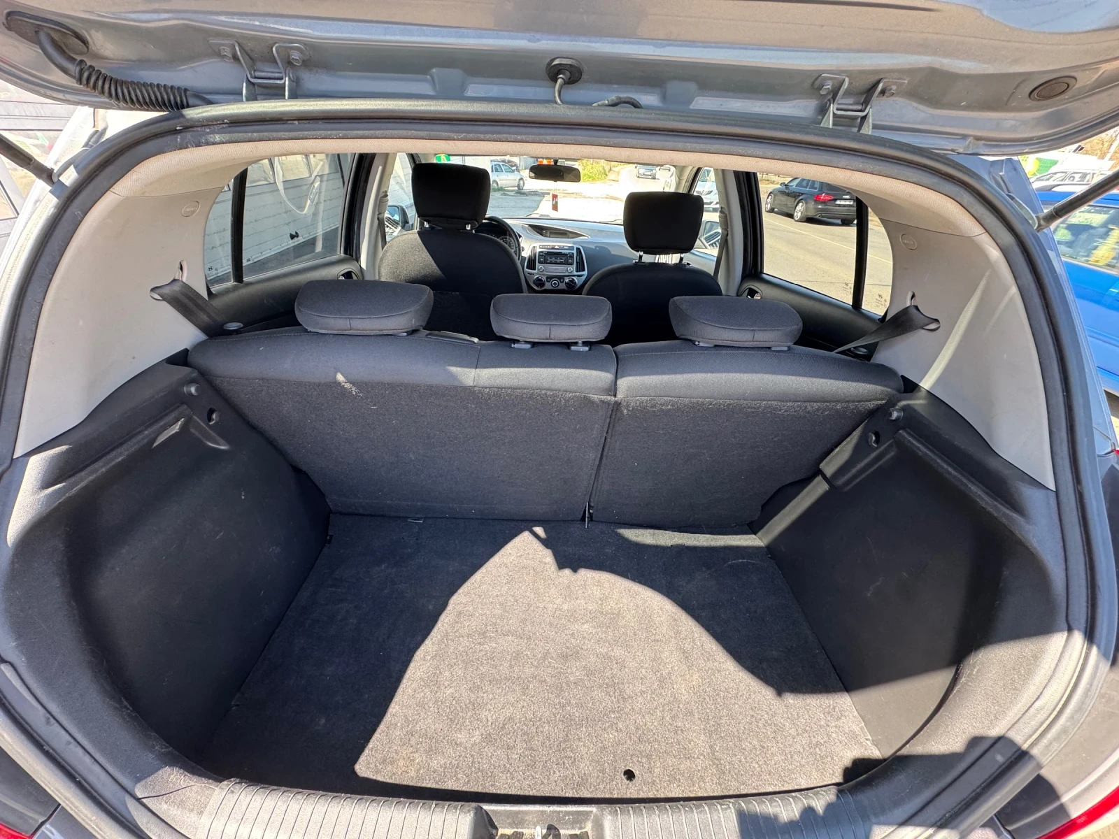 Hyundai I20 1.4 16V EURO 5 BLUE Drive, снимка 15 - Автомобили и джипове - 54245703