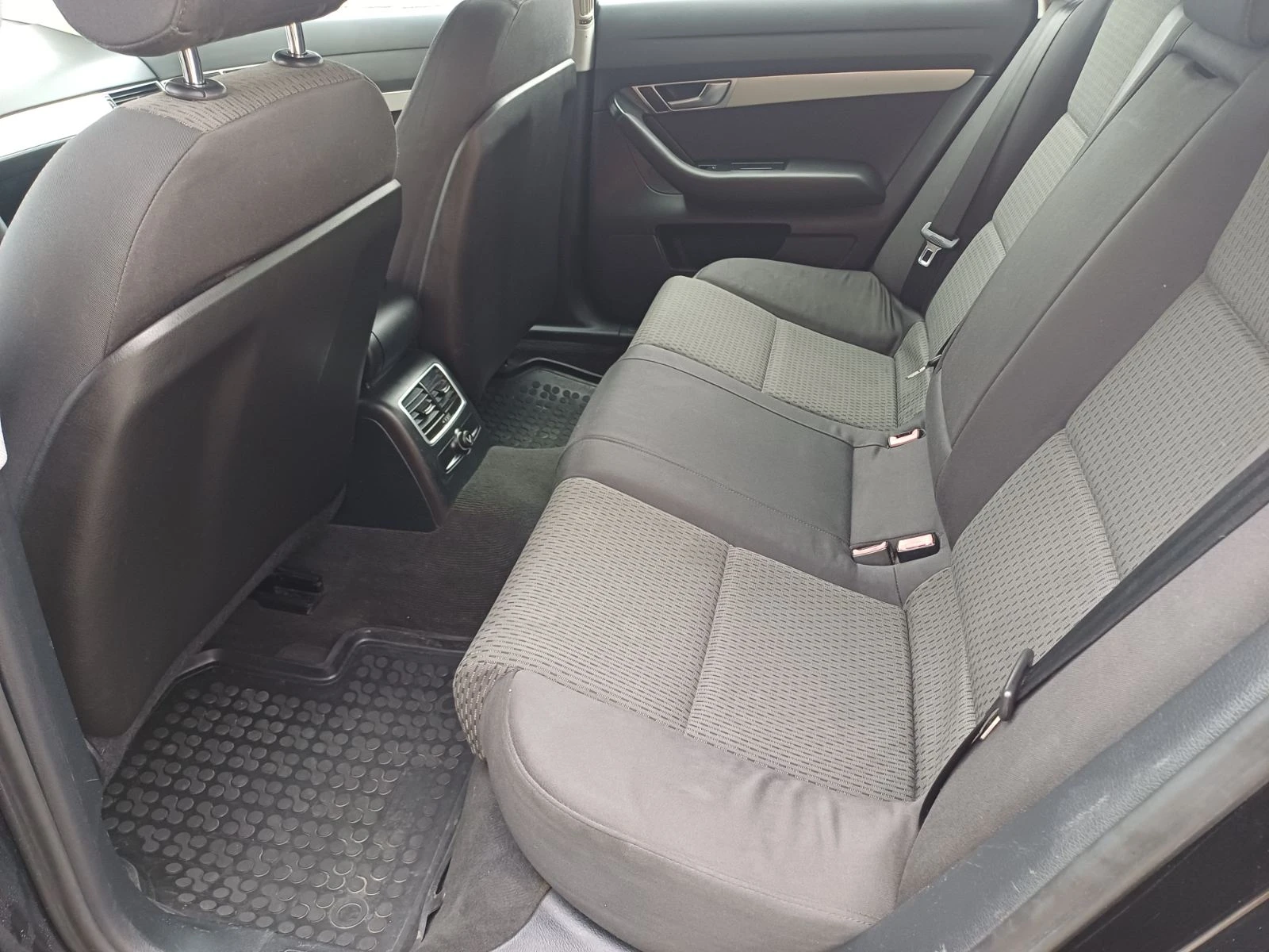 Audi A6 2.0 TDI, снимка 7 - Автомобили и джипове - 54287911