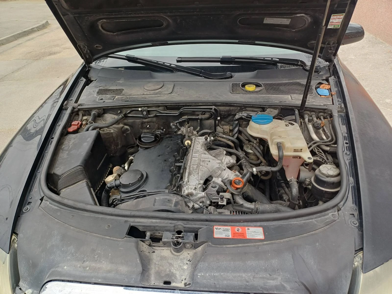 Audi A6 2.0 TDI, снимка 9 - Автомобили и джипове - 54287911