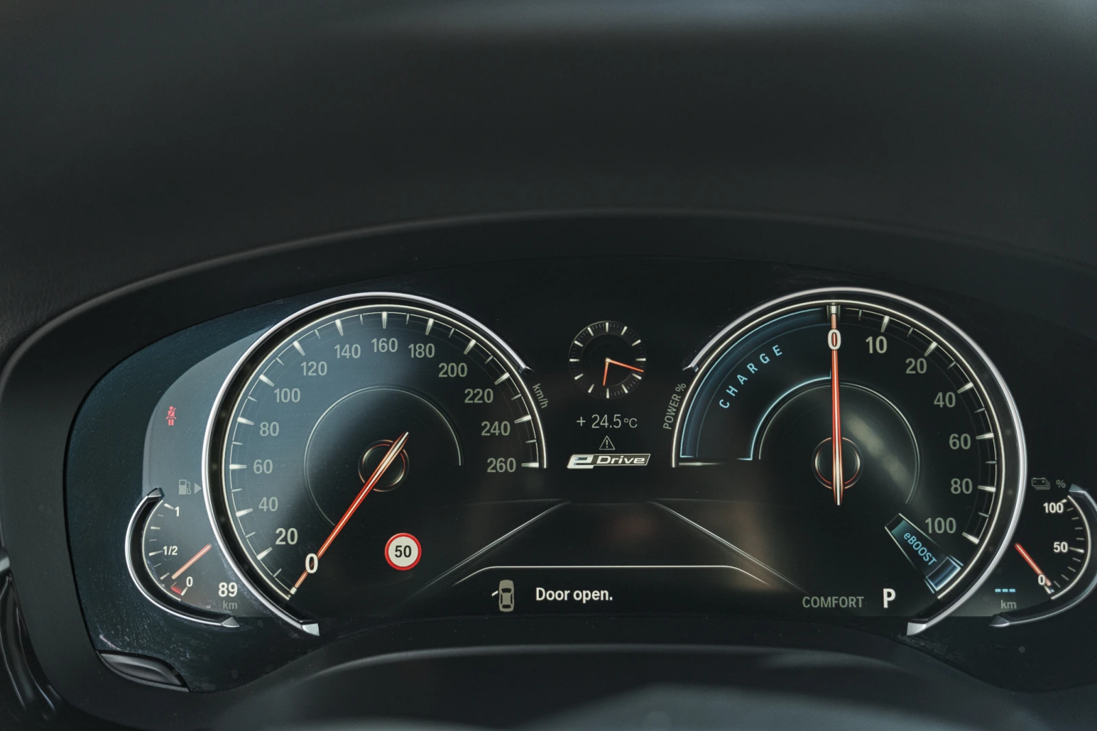 BMW 530E, снимка 15 - Автомобили и джипове - 54582875