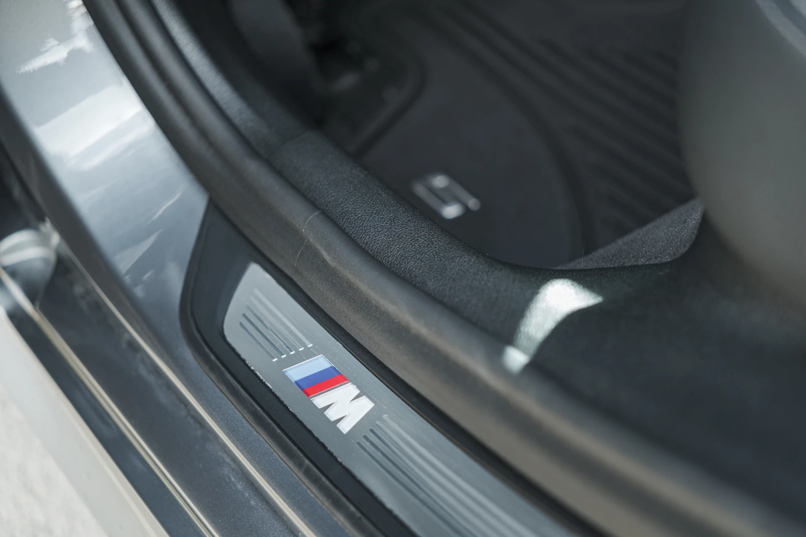 BMW 530E, снимка 10 - Автомобили и джипове - 54582875