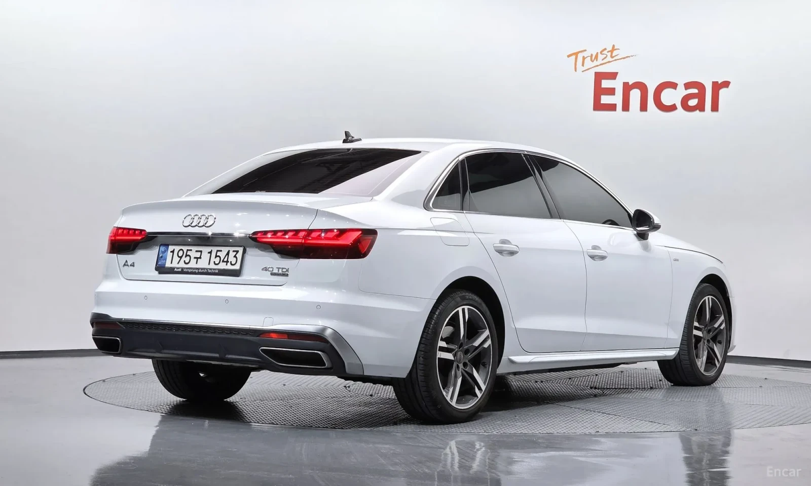 Audi A4 B9.5* S_LINE* FULL* OBDUX* PODGREV* 25000KM!!!, снимка 2 - Автомобили и джипове - 55062098