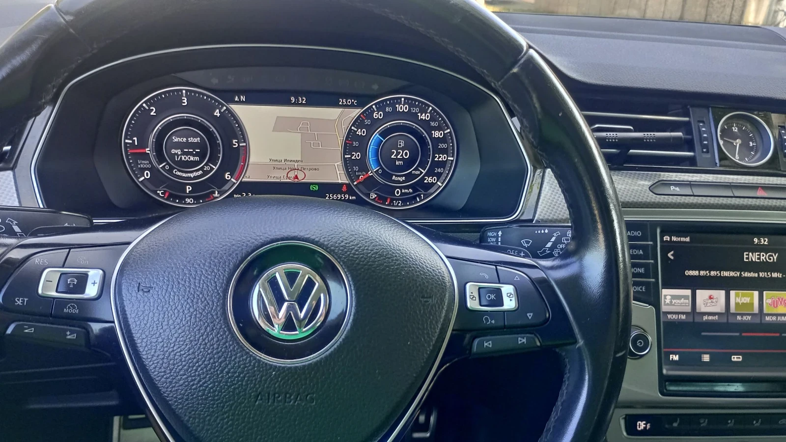 VW Passat Altrack , снимка 11 - Автомобили и джипове - 55321745