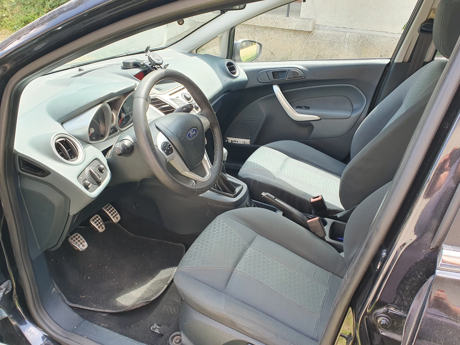 Ford Fiesta, снимка 10 - Автомобили и джипове - 55664050