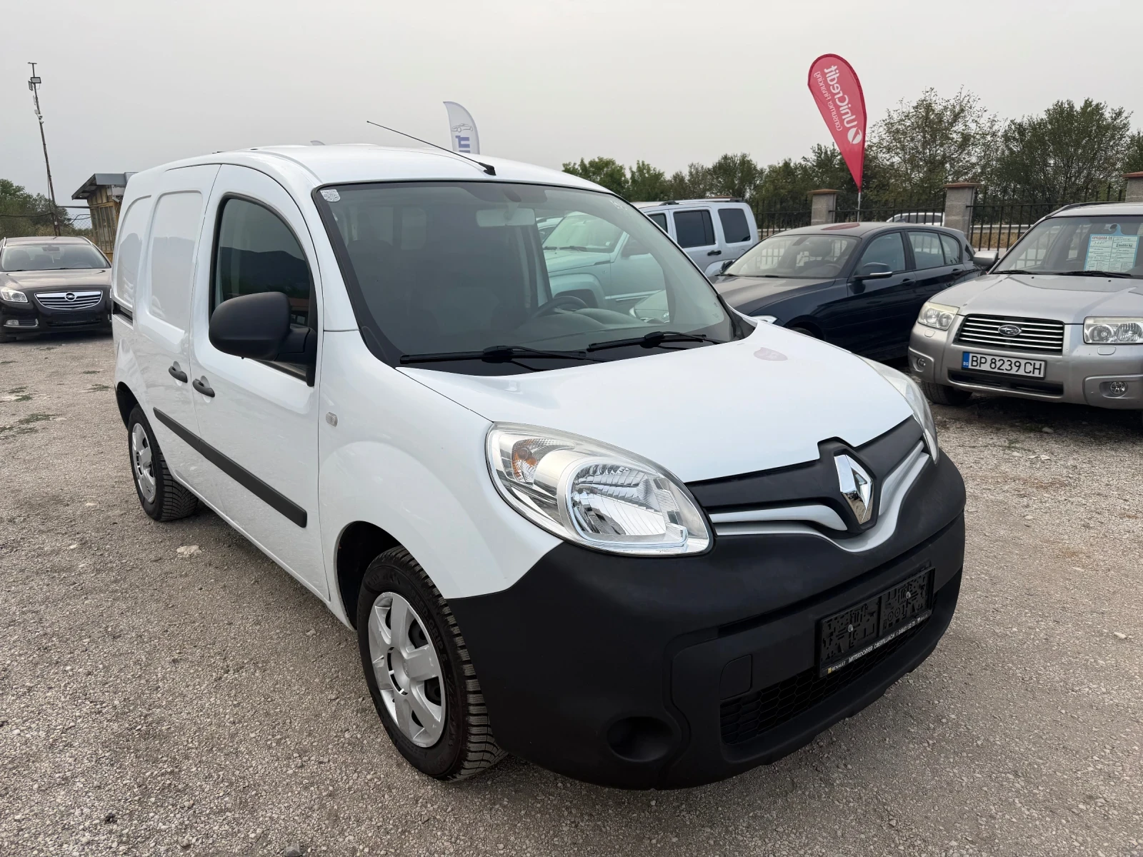 Renault Kangoo 1.5 DCI 70000kм, снимка 4 - Автомобили и джипове - 55868828