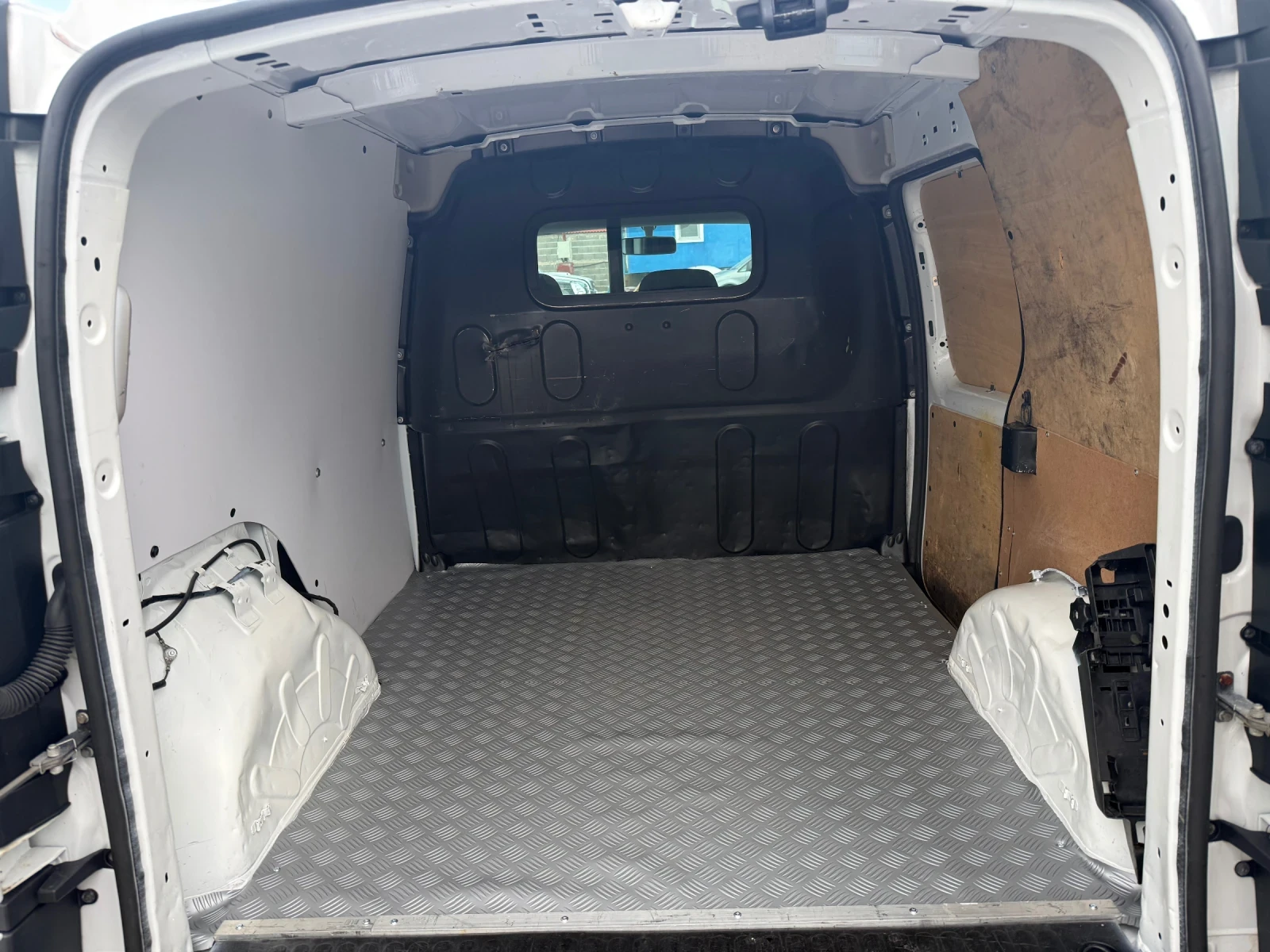 Renault Kangoo 1.5 DCI 70000kм, снимка 7 - Автомобили и джипове - 55868828