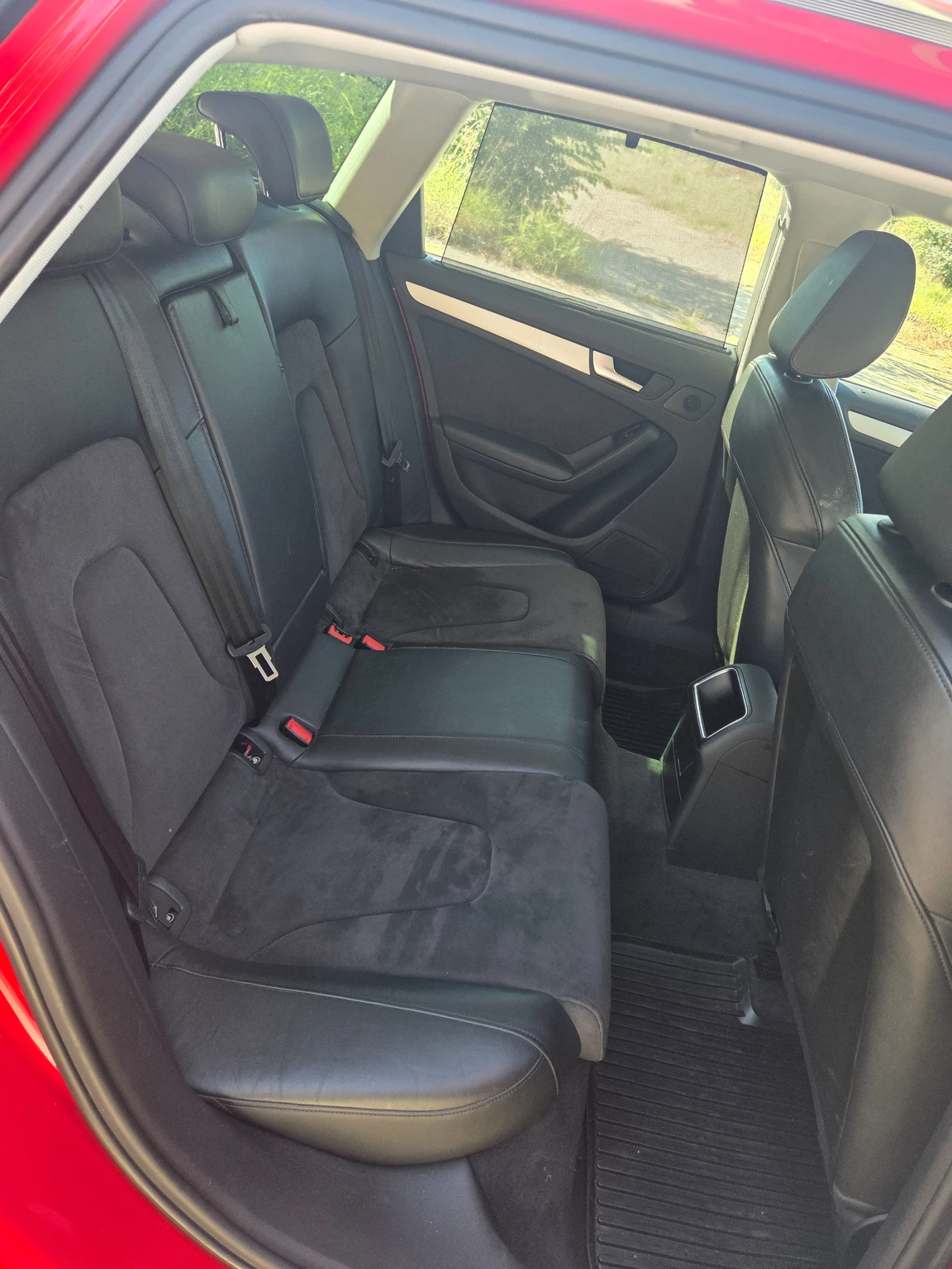 Audi A4 Avant 2.0 Tdi Euro 5, снимка 13 - Автомобили и джипове - 56135248