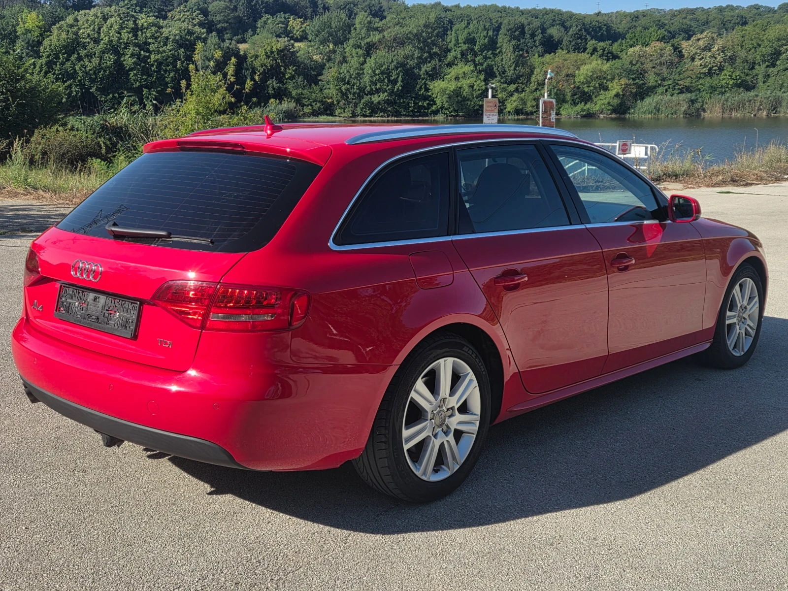 Audi A4 Avant 2.0 Tdi Euro 5, снимка 2 - Автомобили и джипове - 56135248