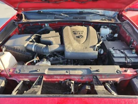 Toyota Tacoma TRD 4x4 /CARFAX/Кожа/Фиксирана цена до БГ/, снимка 11