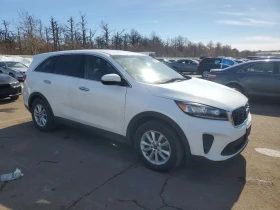 Kia Sorento 3.3L 6 Front-wheel Drive, снимка 4