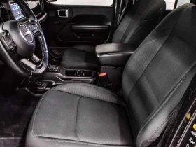 Jeep Wrangler * Sport Altitude + Diesel + No accident * CARFAX *, снимка 8