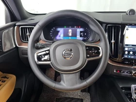 Volvo XC60 2.0 Automatic, снимка 13