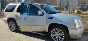 Cadillac Escalade, снимка 5 - Автомобили и джипове - 53668242