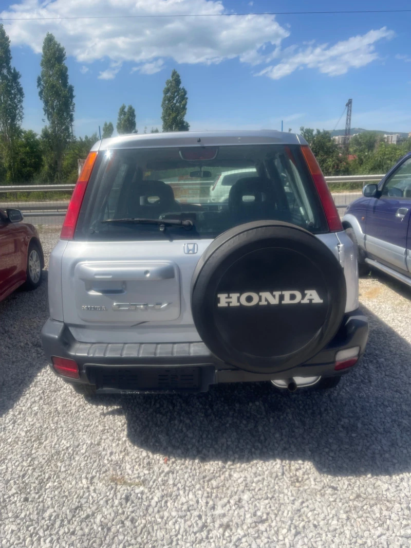 Honda Cr-v 2.0 4x4, снимка 3 - Автомобили и джипове - 46185092