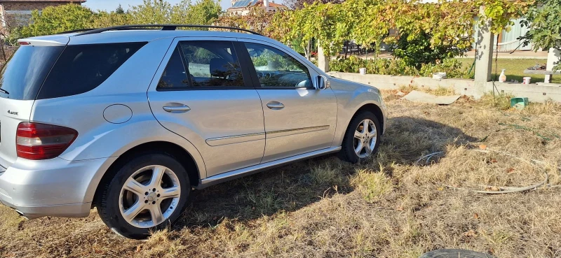 Mercedes-Benz ML 320, снимка 5 - Автомобили и джипове - 47705055