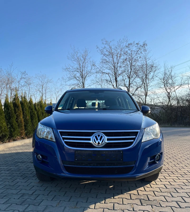 VW Tiguan, снимка 2 - Автомобили и джипове - 48176886