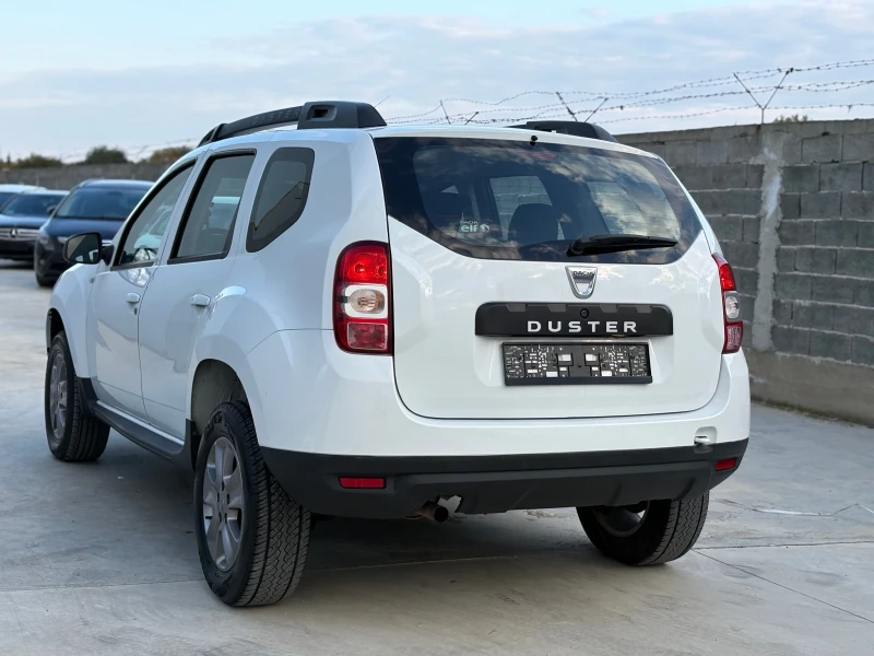 Dacia Duster 1.5 DCi 110кс NAVI FACELIFT 2016 EURO6, снимка 4 - Автомобили и джипове - 52076011