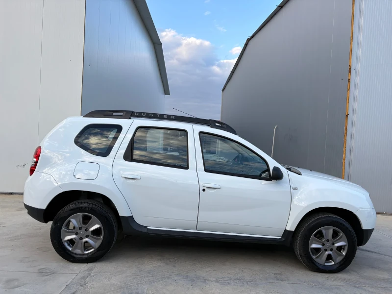 Dacia Duster 1.5 DCi 110кс NAVI FACELIFT 2016 EURO6, снимка 8 - Автомобили и джипове - 52076011