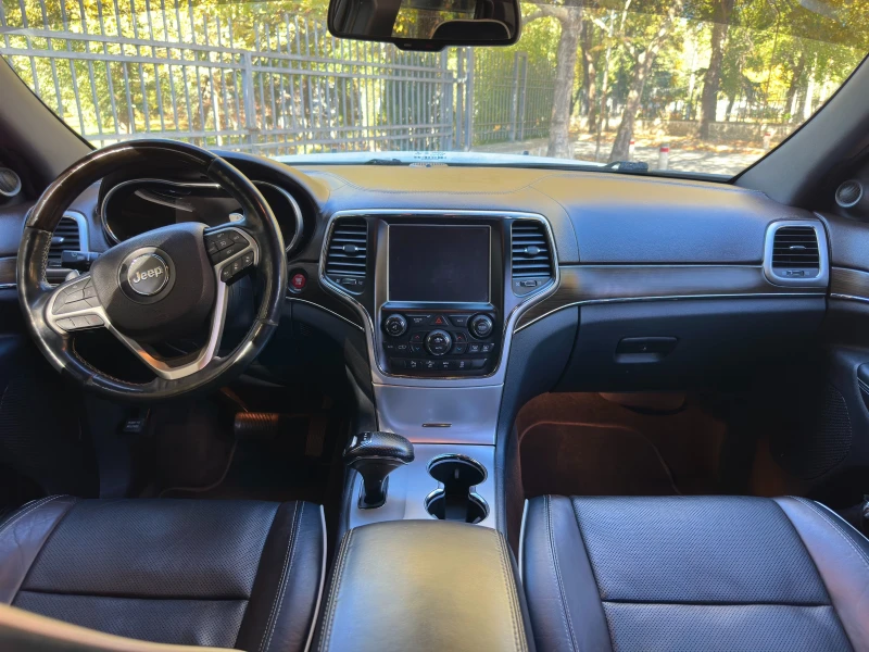 Jeep Grand cherokee 5.7 HEMI LPG, снимка 4 - Автомобили и джипове - 52173065