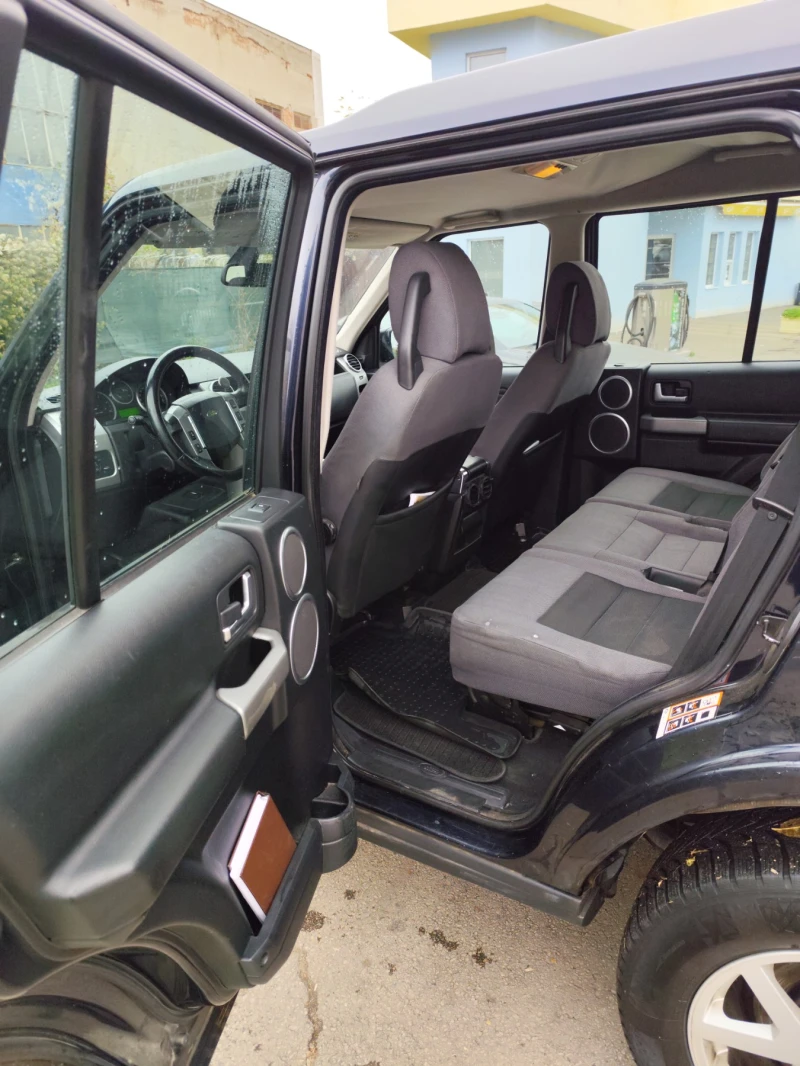 Land Rover Discovery, снимка 12 - Автомобили и джипове - 53062642
